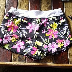 NWT Girls Zone Pro Athletic Shorts - S